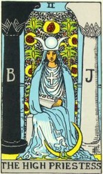 high priestess tarot card 