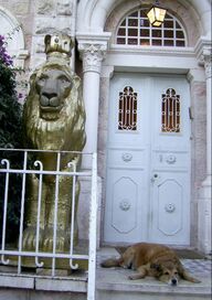 lion sculpture next too door
