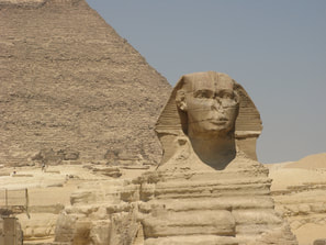 sphinx sculpture egypt pyramid