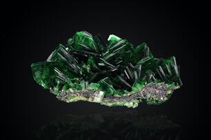 emerald crystal cluster